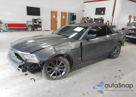 2011 Ford Mustang V6 Premium из США, поврежденный, VIN 1ZVBP8EM4B5153112